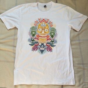 White Graphic Voodoo Skull Design T-Shirt Men’s Size Medium